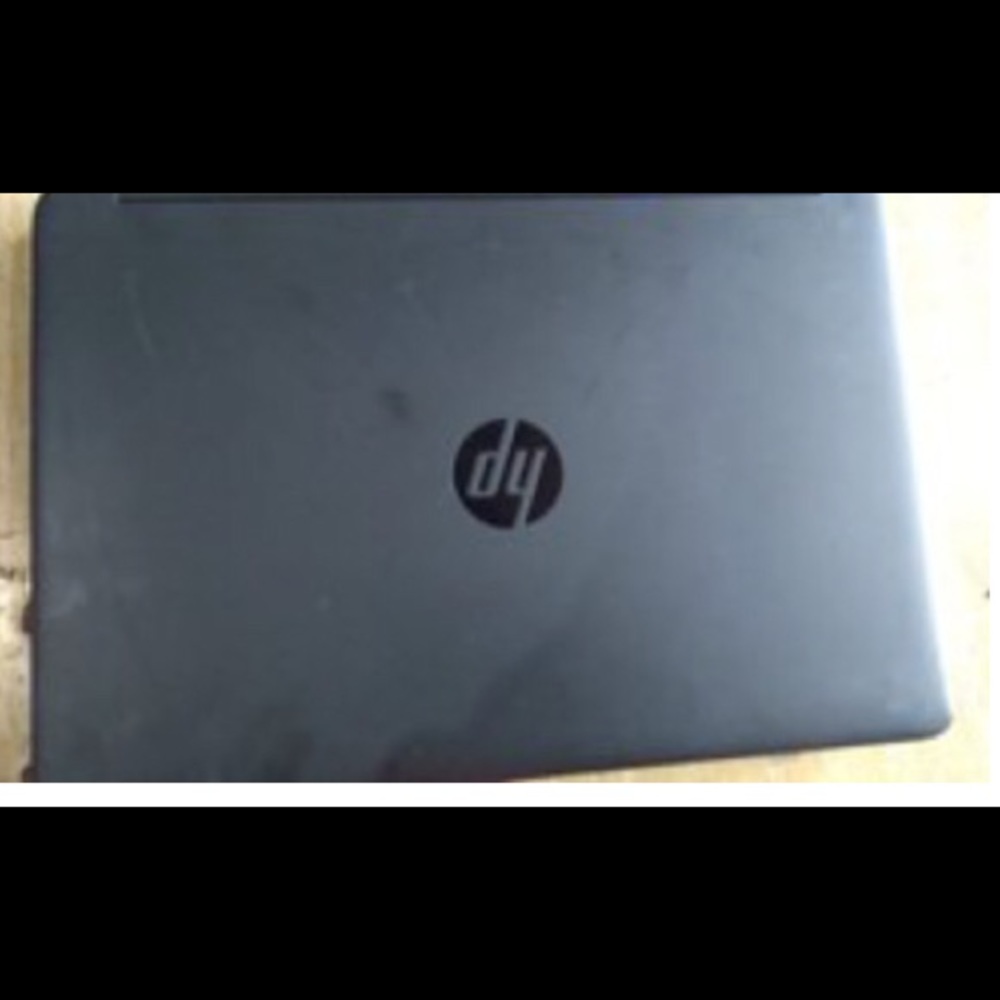 Hp laptop.